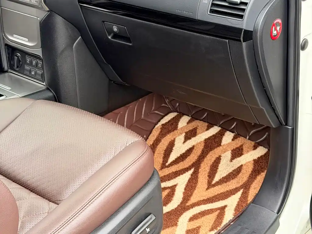 Toyota Land Cruiser Prado 2020 3.0L