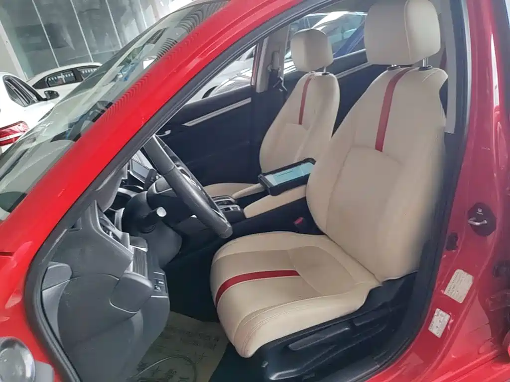 Honda Civic — миниатюра 15