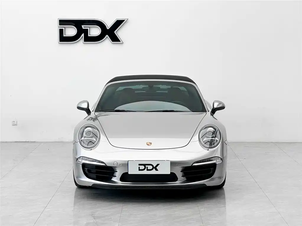 Porsche 911 2014 Targa 4 3.4L