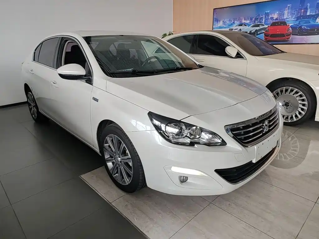 Peugeot 408 — миниатюра 4