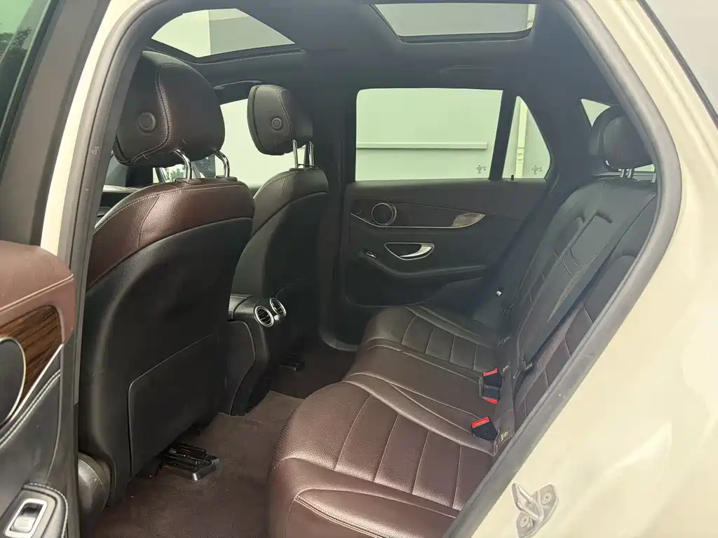 Mercedes-Benz GLC — миниатюра 6