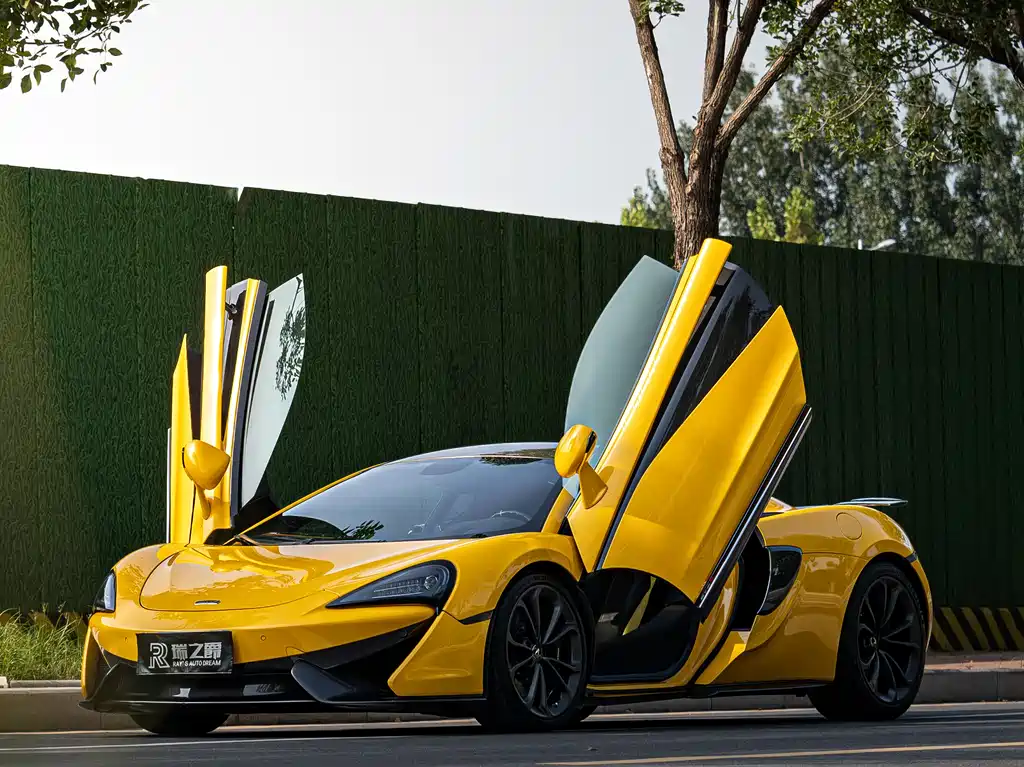 MCLAREN  570