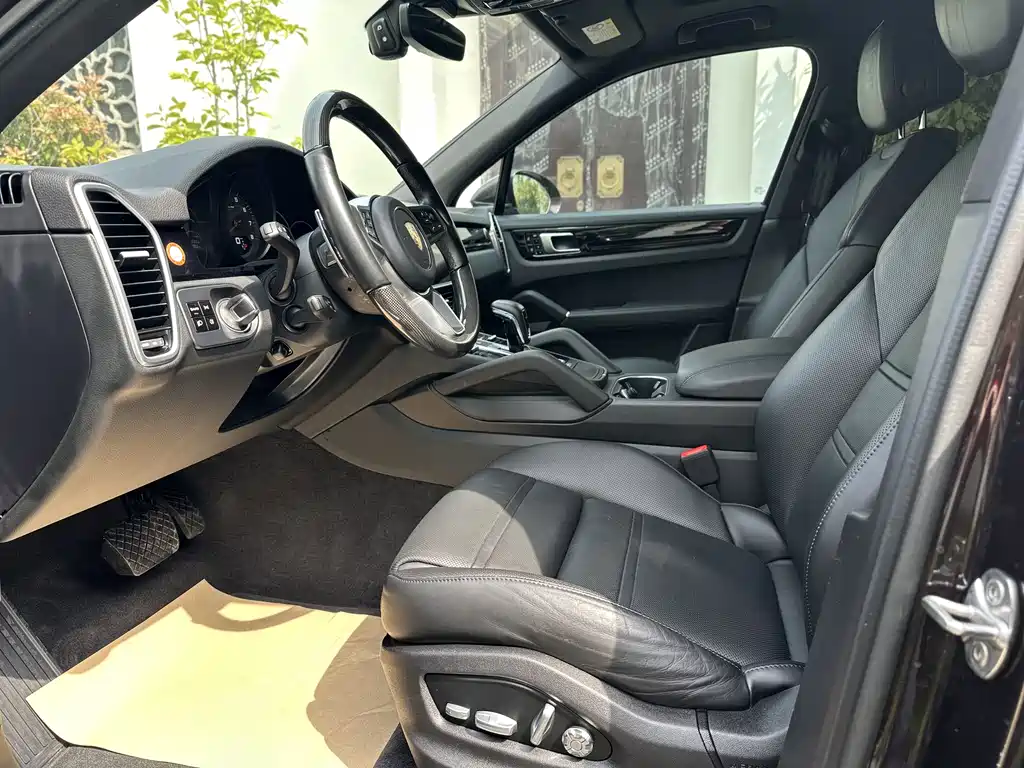 Porsche Cayenne 2019 Cayenne 3.0T