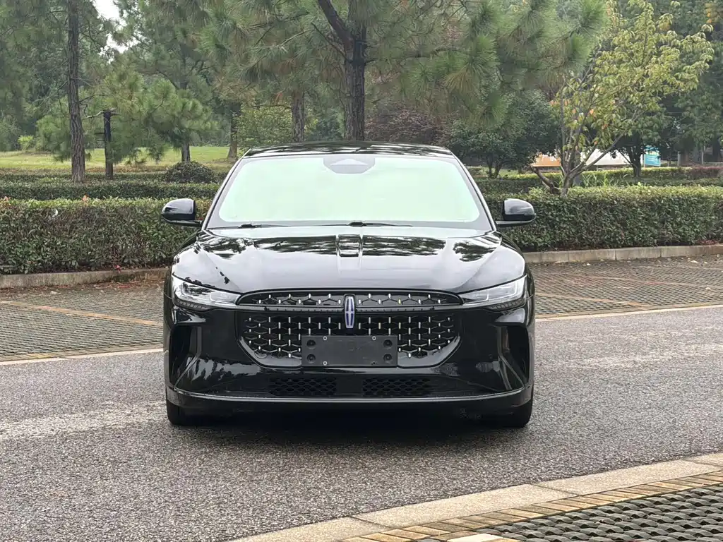 Lincoln Z — миниатюра 2