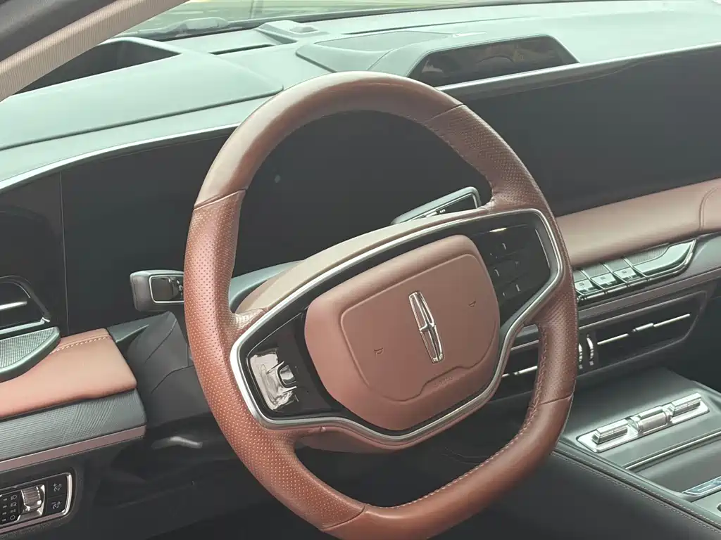 Lincoln Z — миниатюра 12