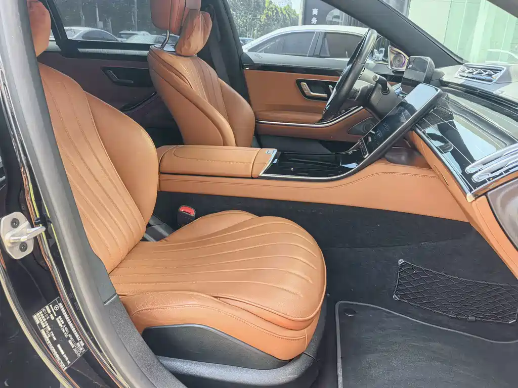 Mercedes-Benz S-Class — миниатюра 11