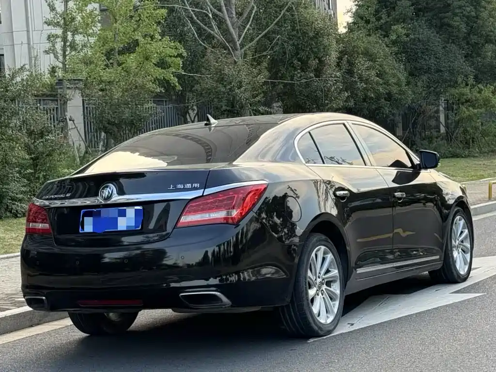 Buick LaCrosse 2014 2.0T SIDI Smart Flagship