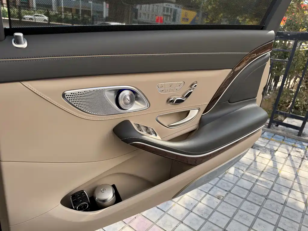 Mercedes-Benz S-Class — миниатюра 15