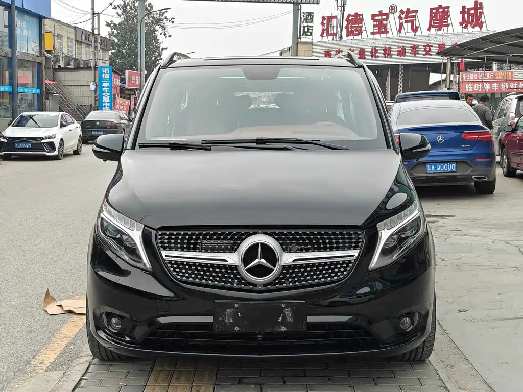 MERCEDES-BENZ VITO