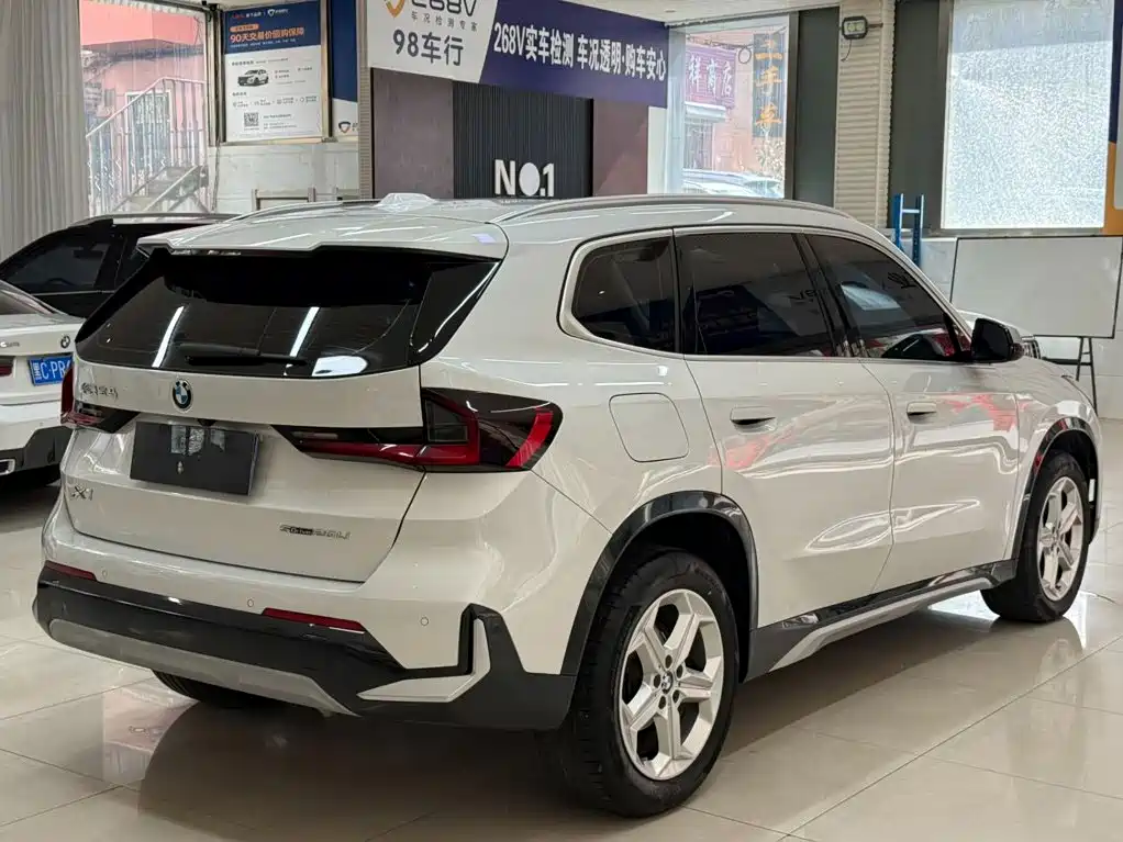 BMW X1 — миниатюра 4