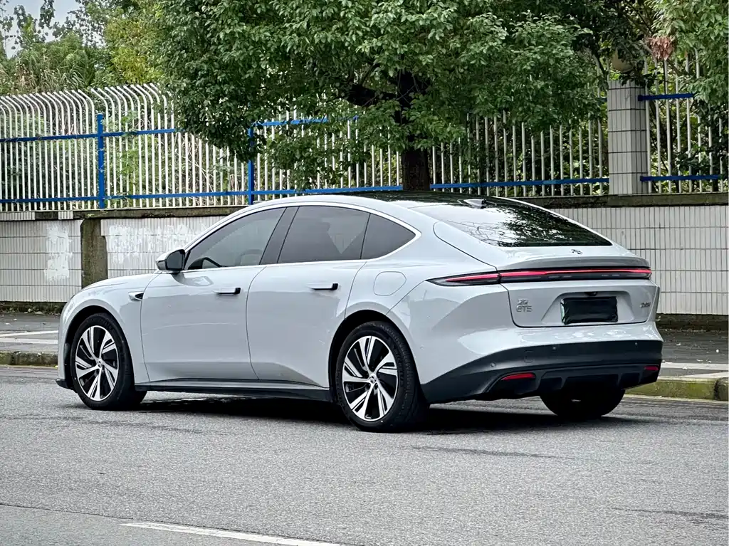 NIO ET5 — миниатюра 3