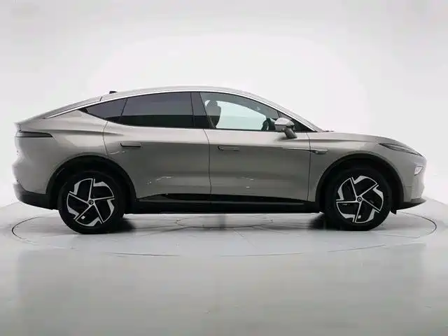 Rising Auto R7