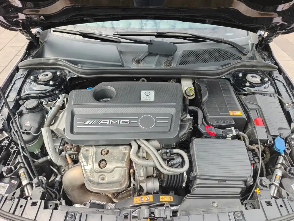 Mercedes-Benz GLA AMG — миниатюра 19