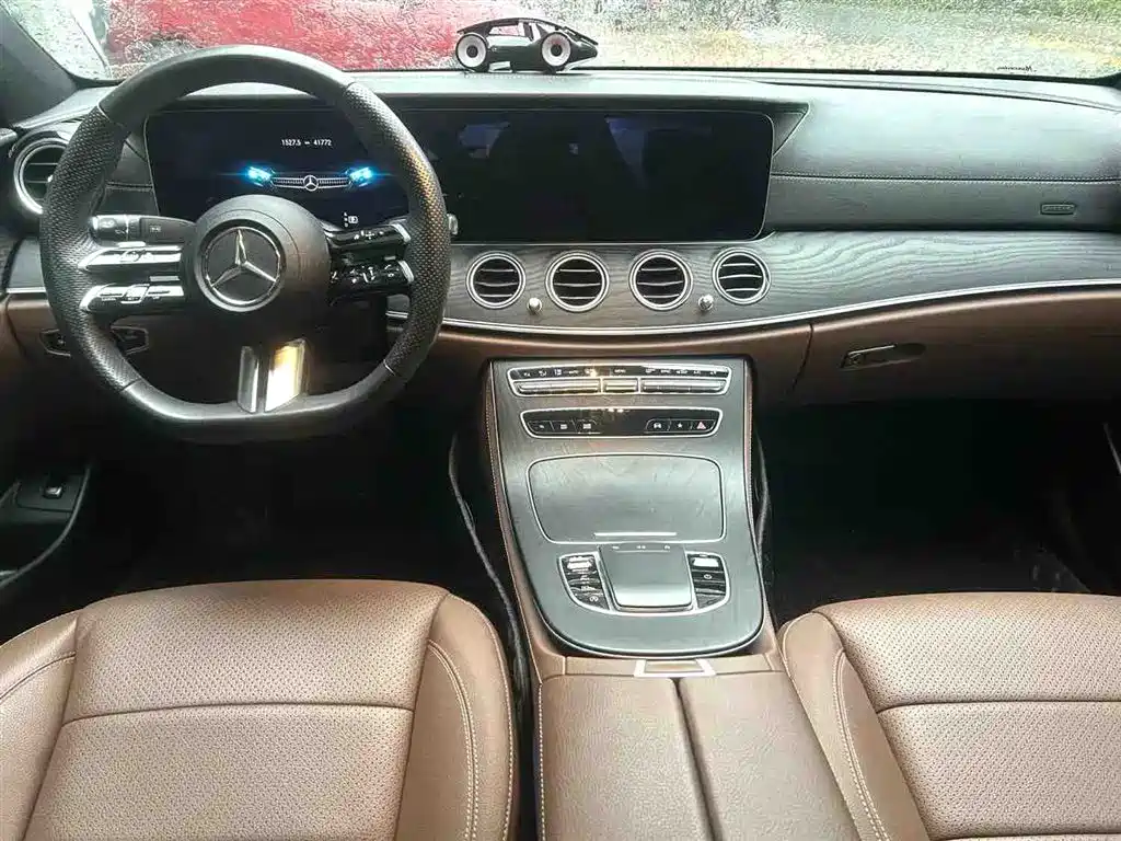 Mercedes-Benz E-Class E 2023 E 300 L Sport Luxury