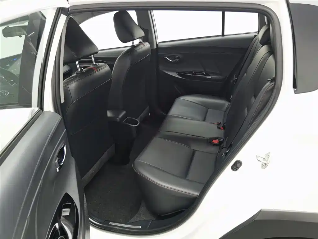 TOYOTA YARIS L ZHIXUAN