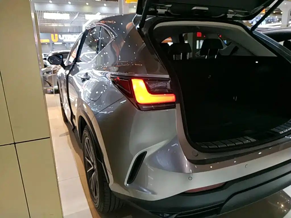 Lexus NX 2023 350h