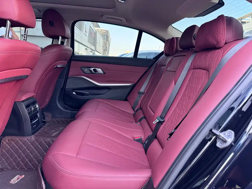 BMW 3 Series — миниатюра 7
