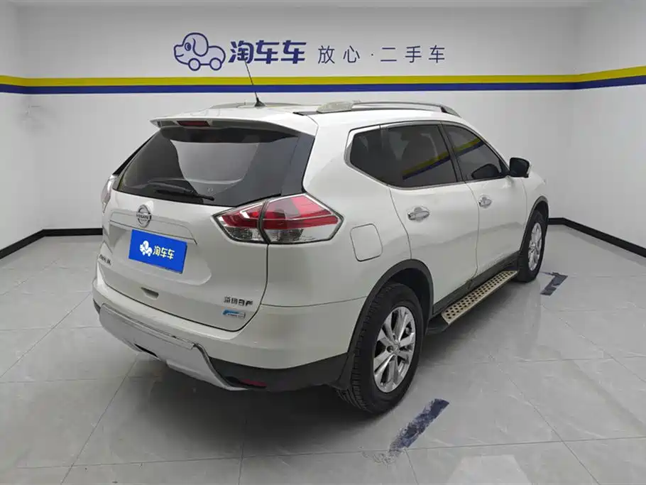 NISSAN QIJUN