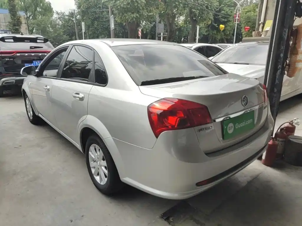Buick Excelle — миниатюра 5
