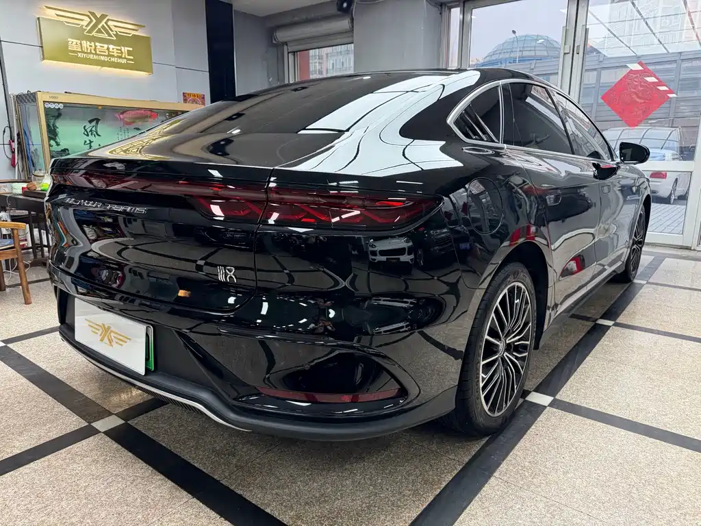 BYD Han — миниатюра 6