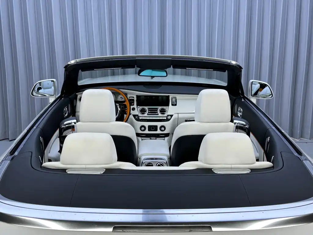 Rolls-Royce Dawn — миниатюра 20