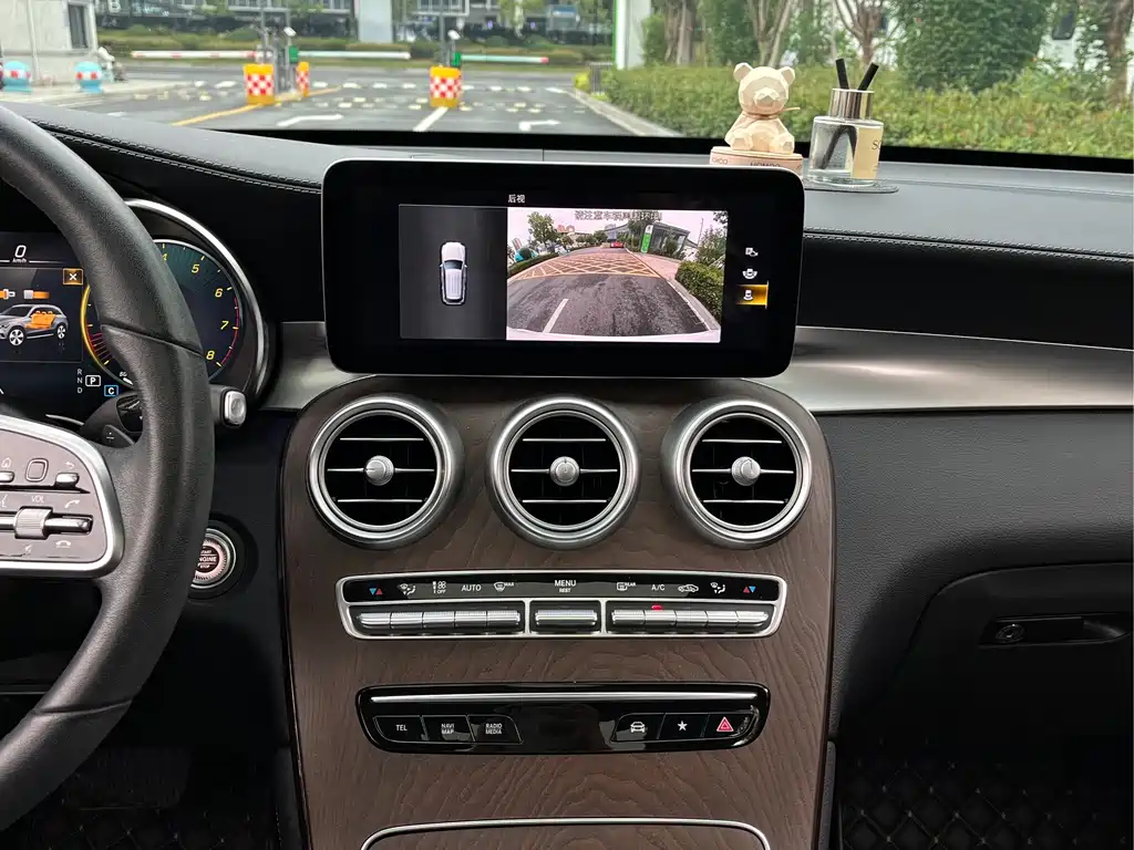 Mercedes-Benz GLC — миниатюра 15