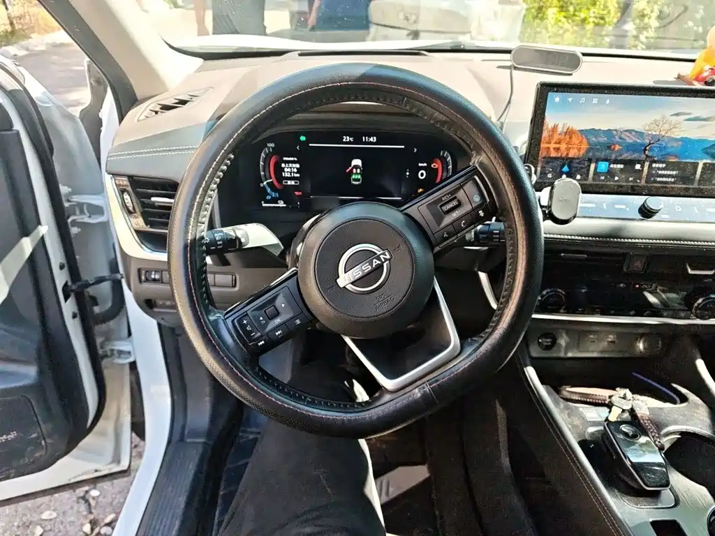 Nissan X-Trail — миниатюра 11