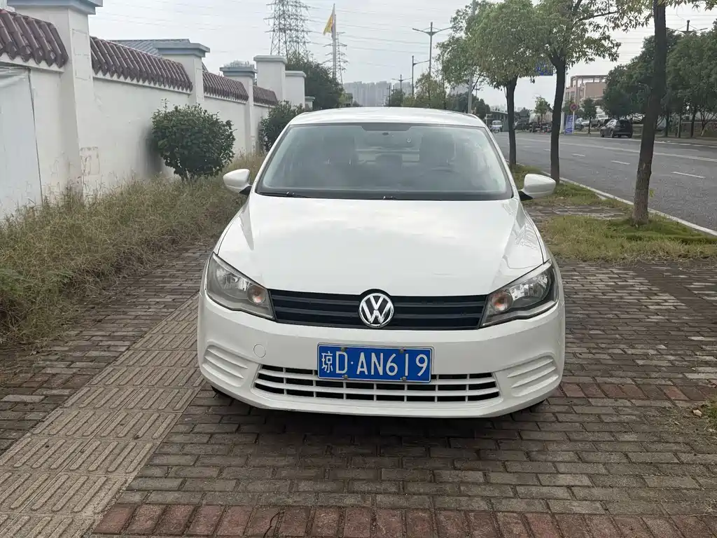 Volkswagen Jetta — миниатюра 2