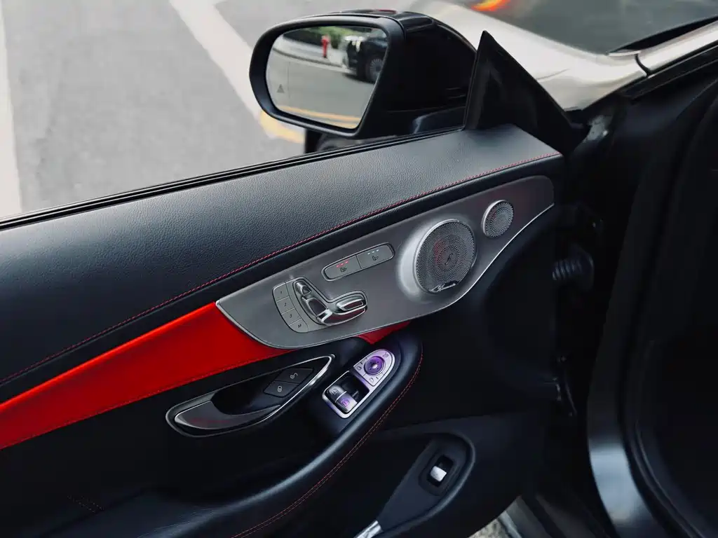 MERCEDES-BENZ C CLASS AMG