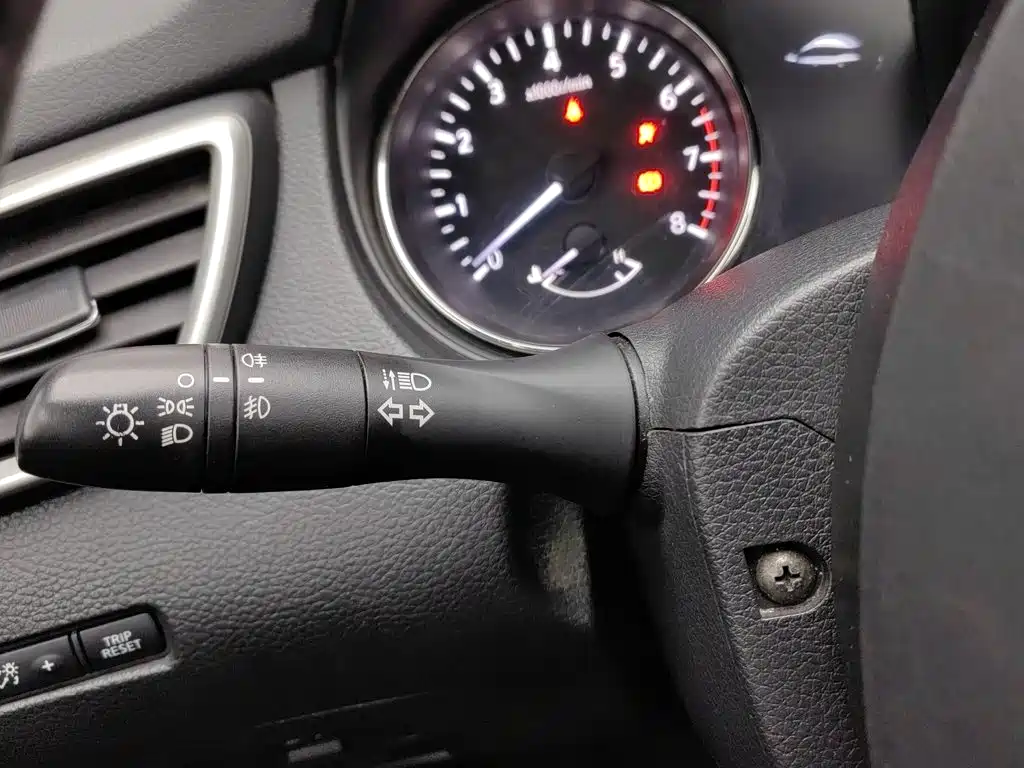 Nissan Qashqai — миниатюра 21