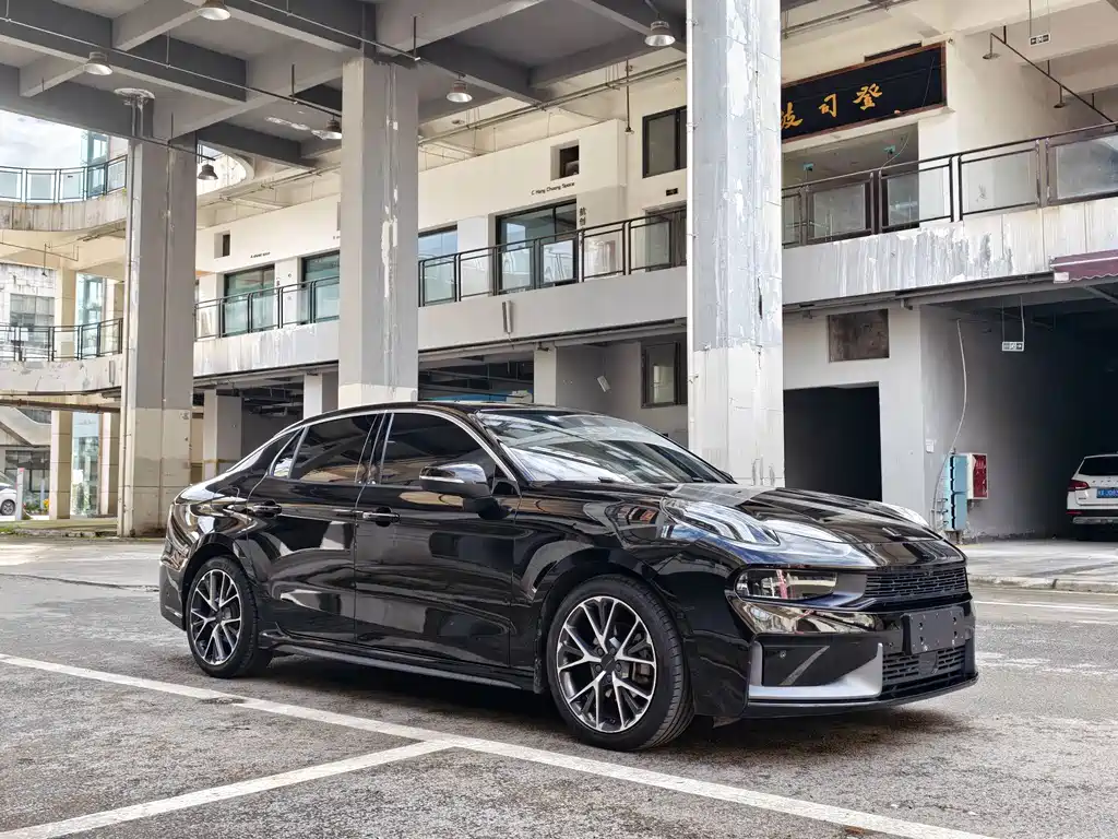 Lynk & Co 03 2019 2.0TD AT Pro