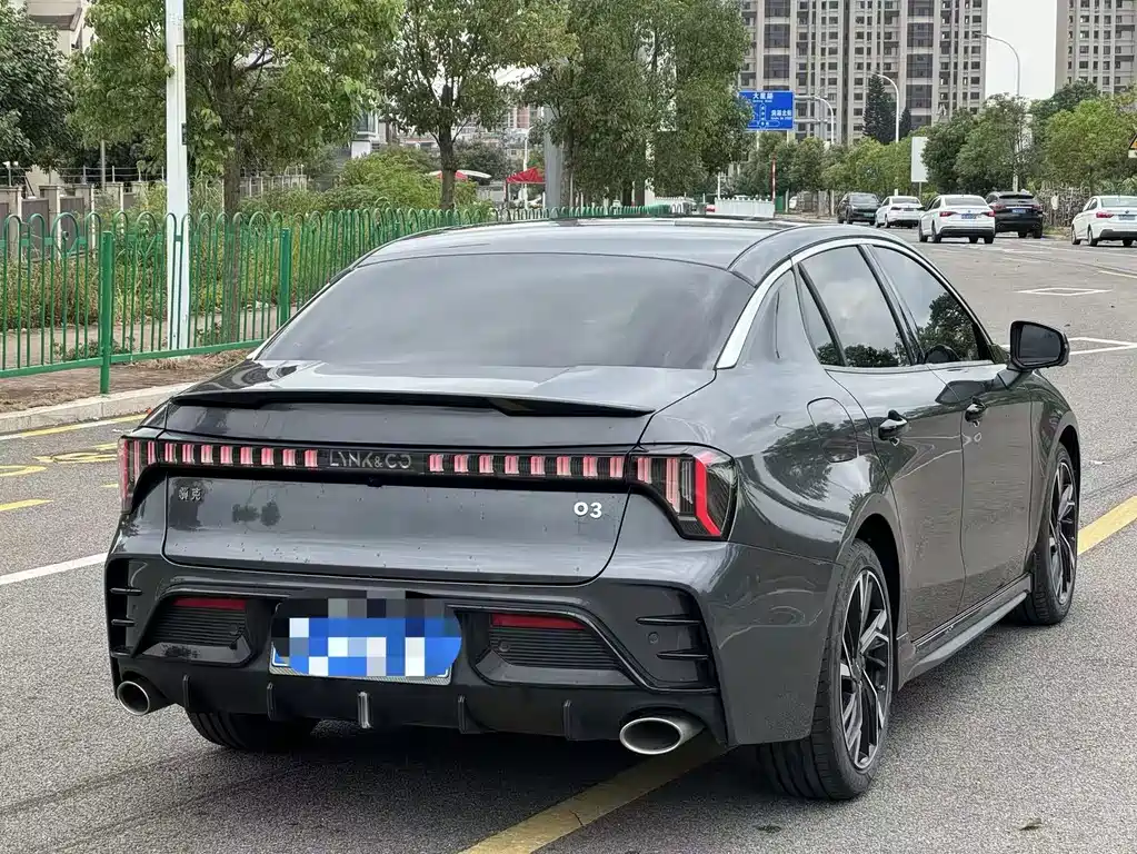 Lynk & Co 03 — миниатюра 7
