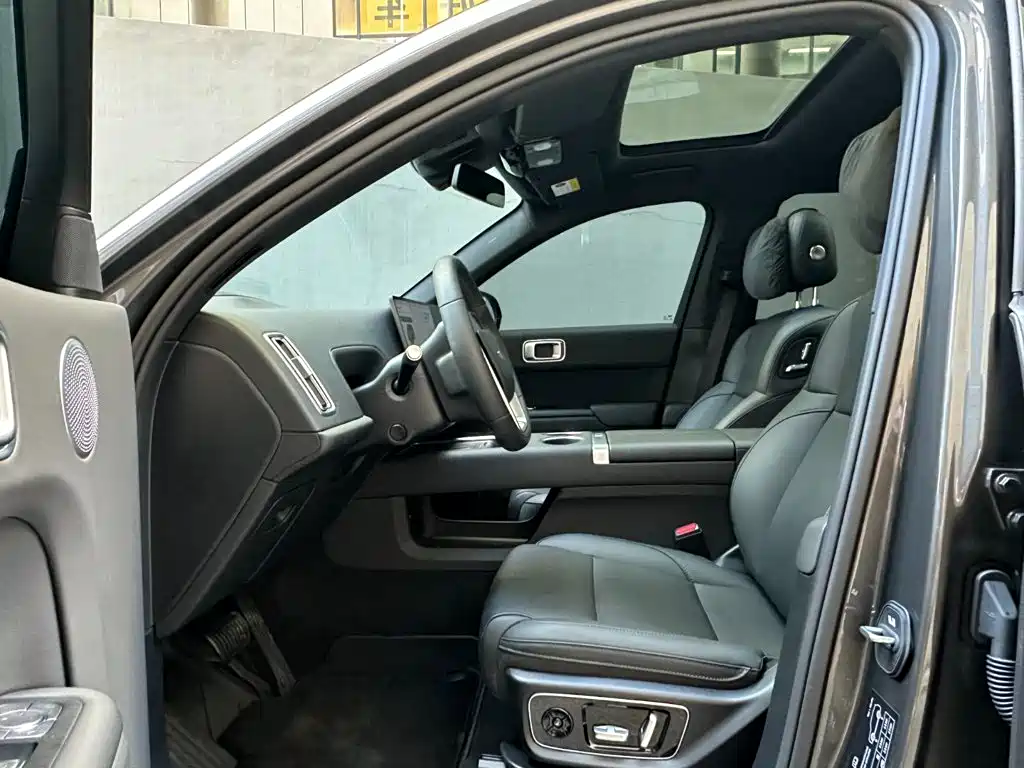 Li Auto Li L7 — миниатюра 9