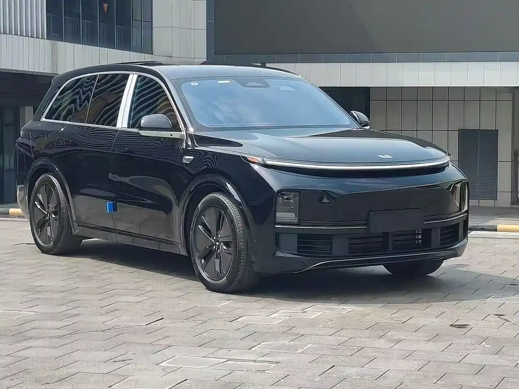 Li Auto L8 2023 Pro