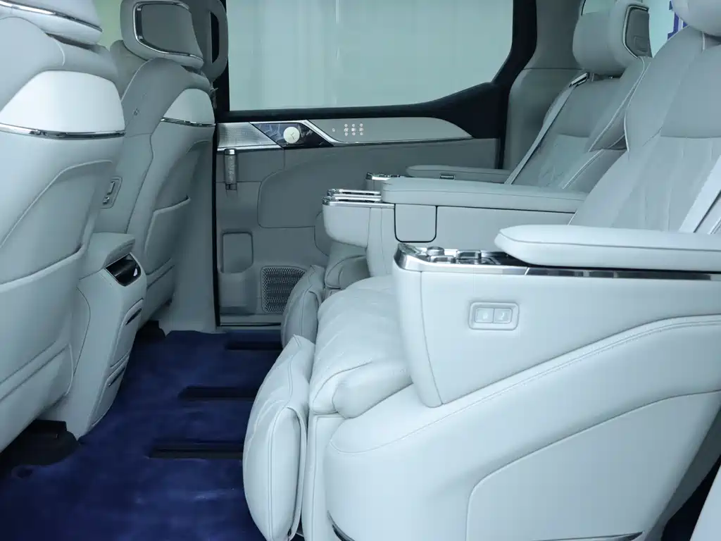 Volvo EM90 — фотографии объявления, Фото 17