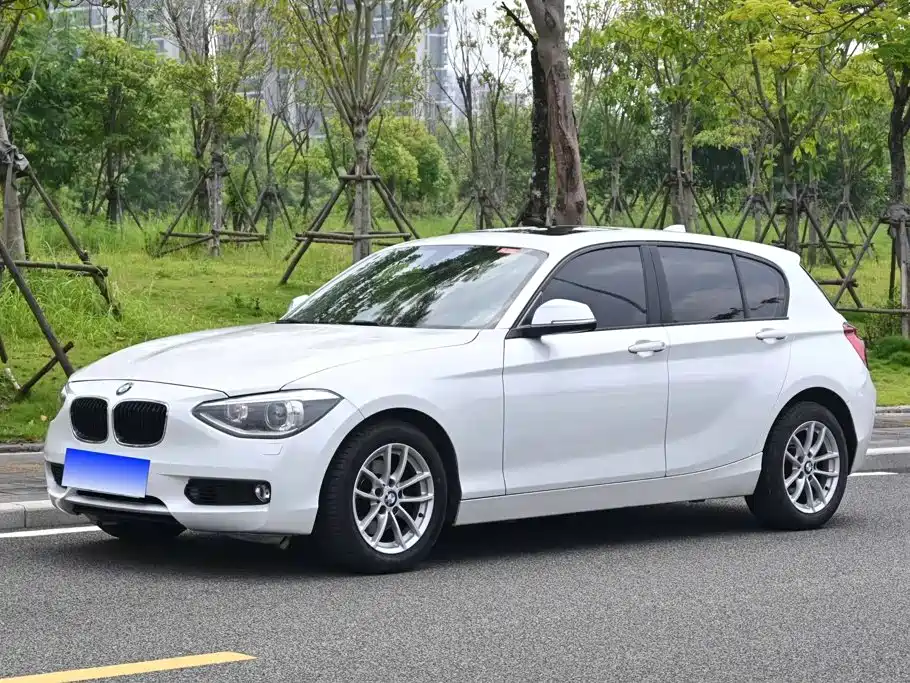 BMW 1 Series (Import)