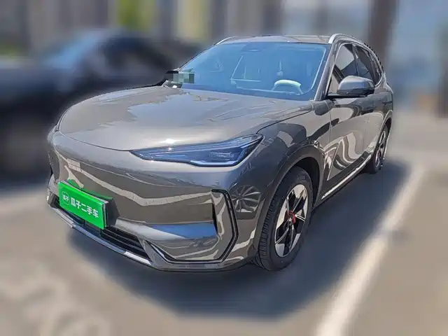 2025 Geely Galaxy E5