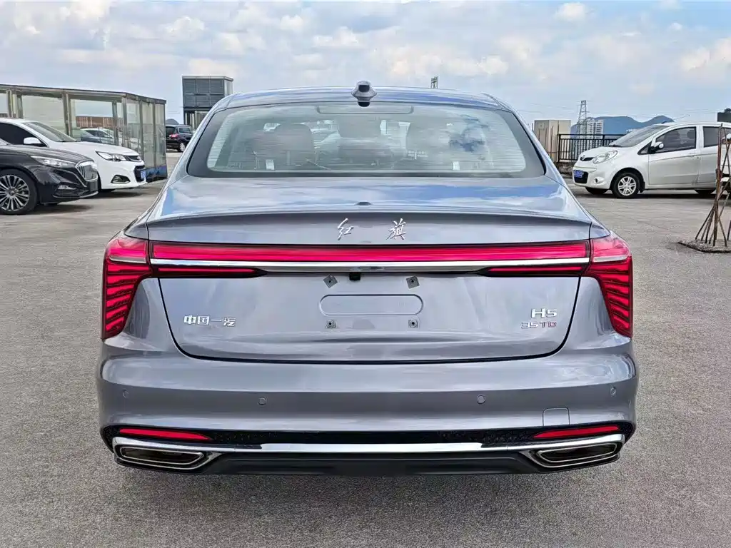 Hongqi Hongqi H5 — миниатюра 5
