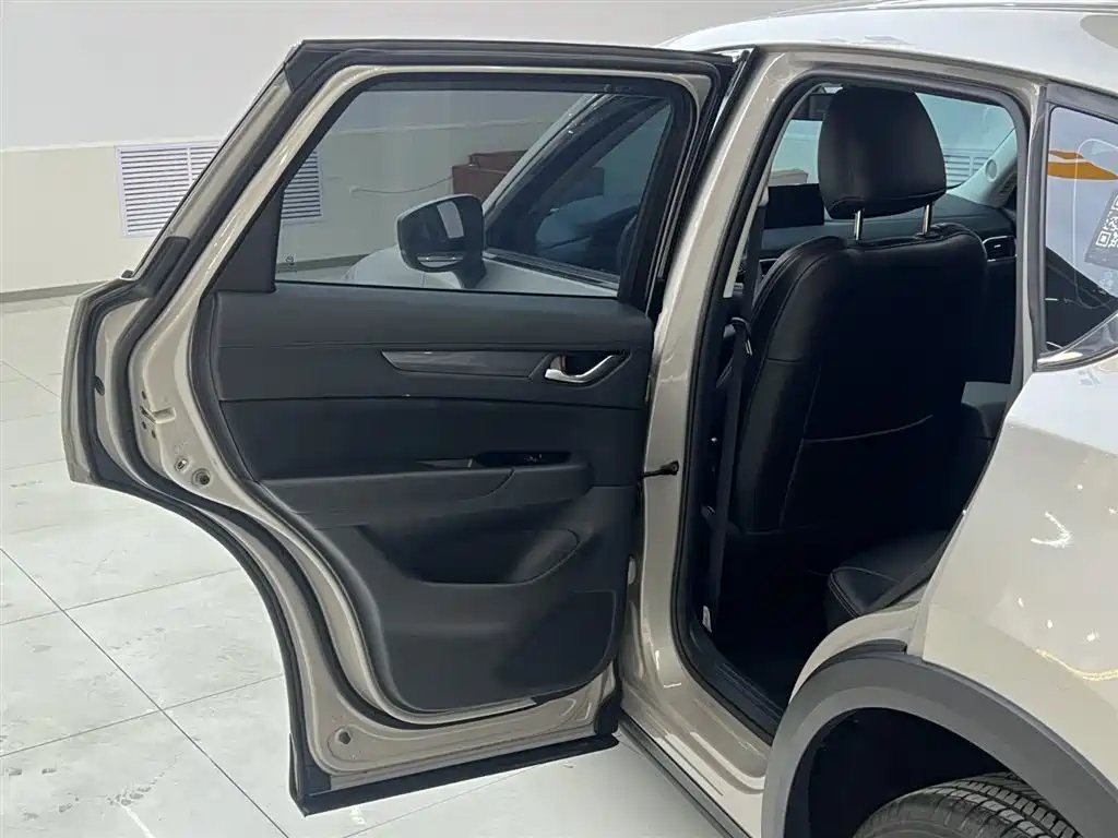 MAZDA CX 5