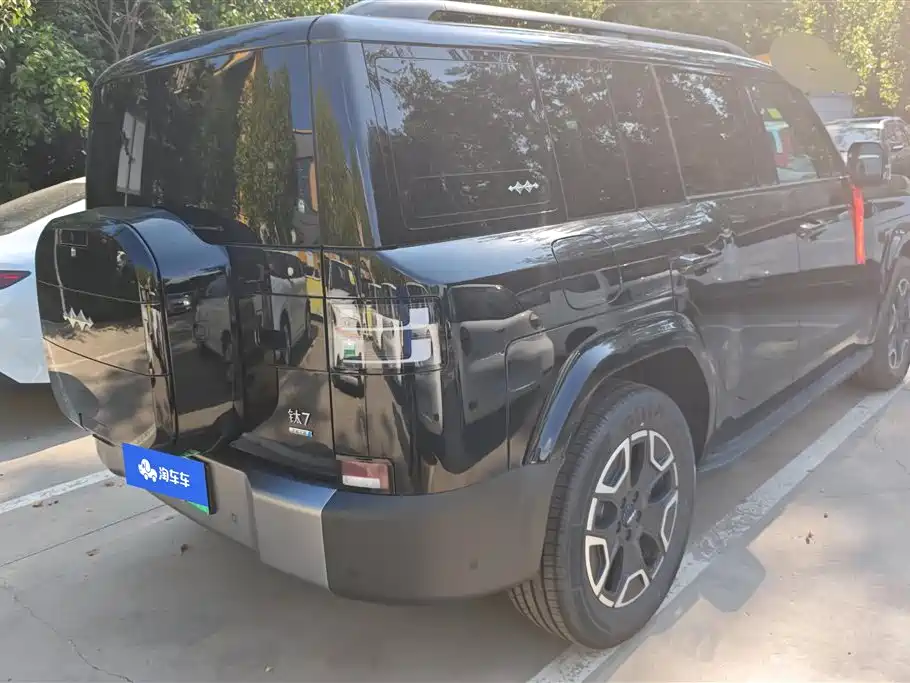 Fangchengbao Leopard 7 7 2025 200KM Max