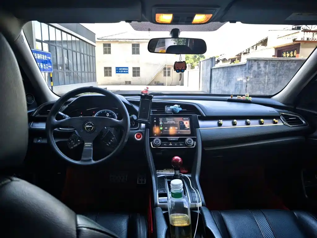 Honda Civic — миниатюра 6