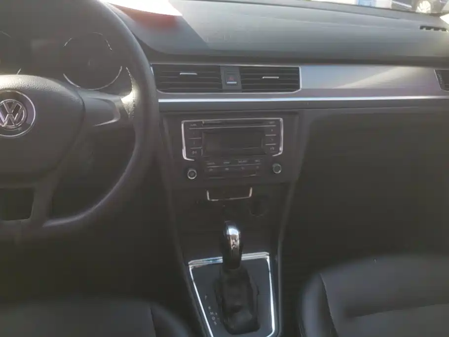 Volkswagen Bora — миниатюра 13