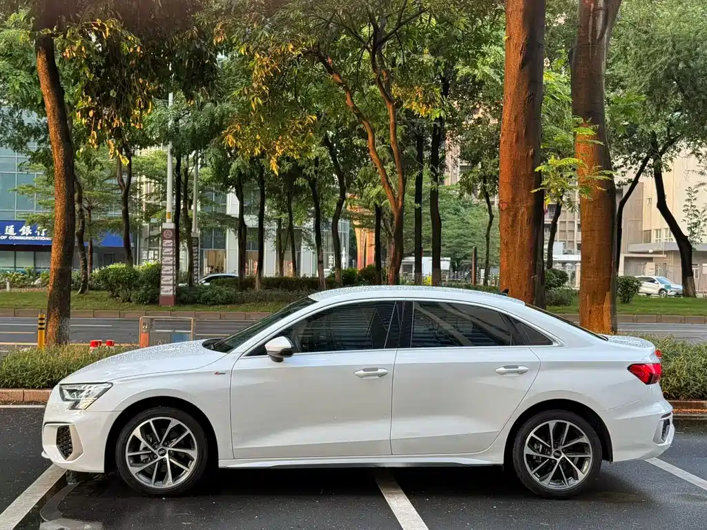 Audi A3 — миниатюра 3