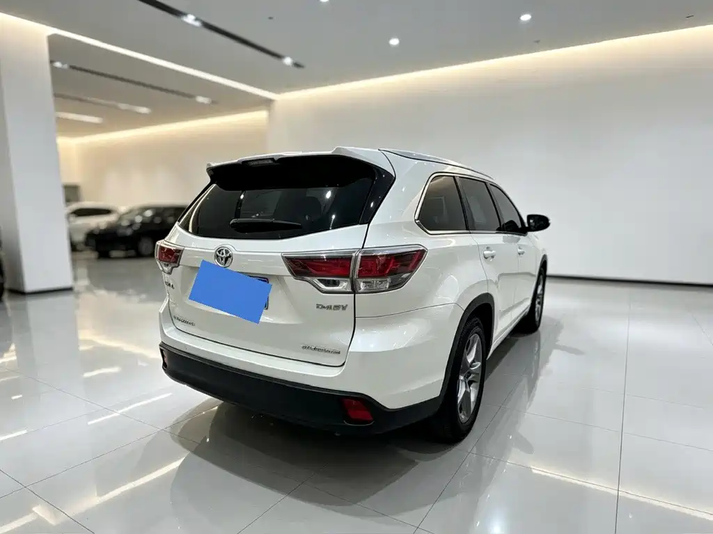 Toyota Highlander — миниатюра 6