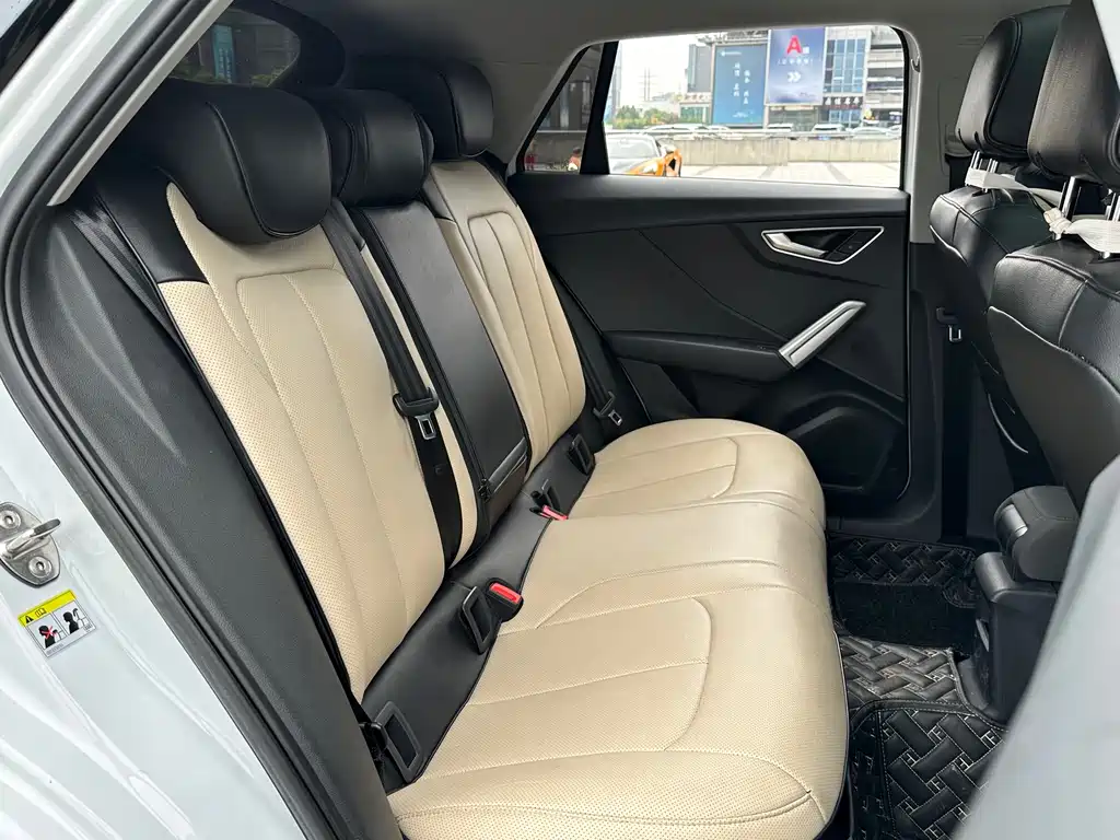 Audi Q2L — миниатюра 11