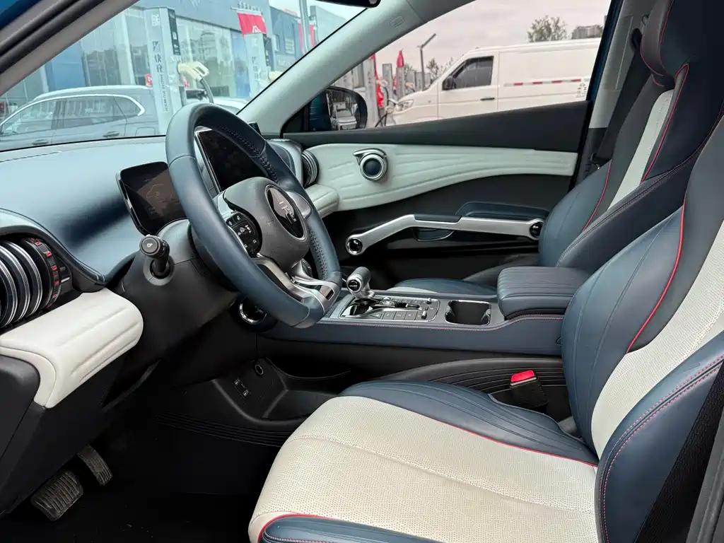 BYD Yuan Plus — миниатюра 4