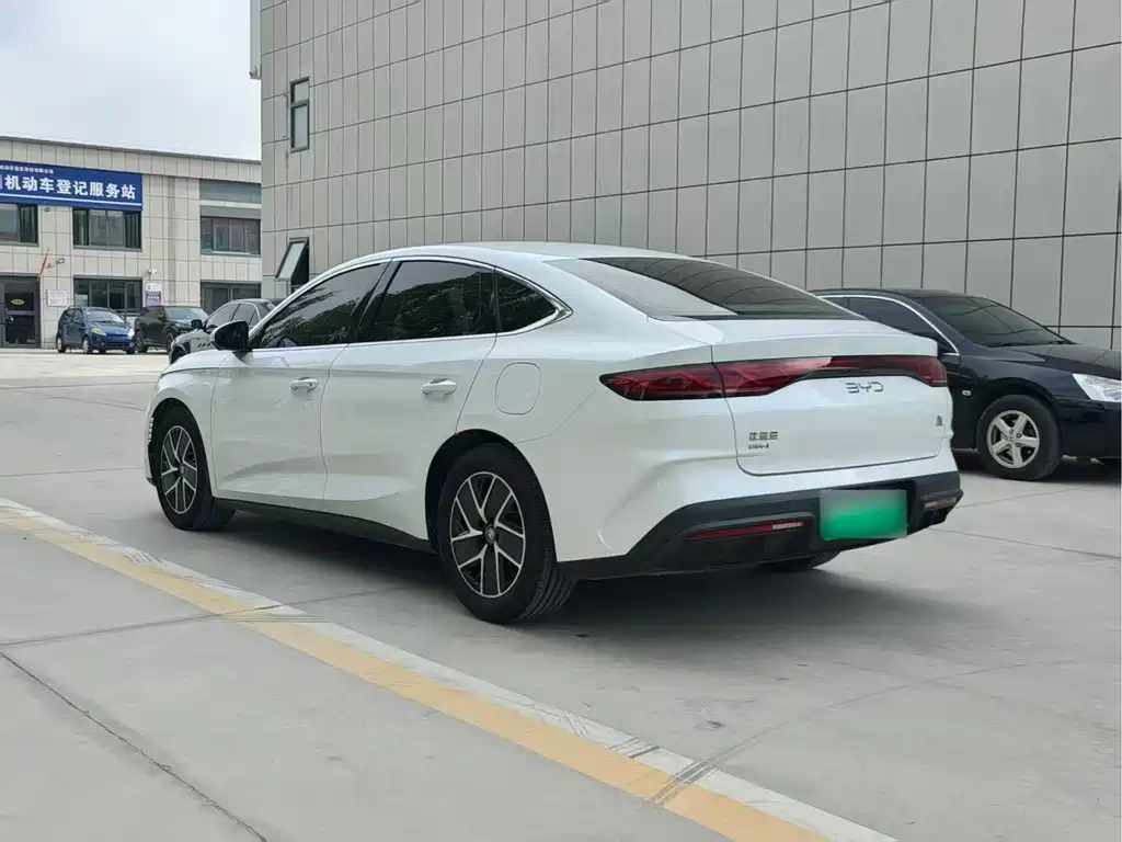 BYD Qin L — миниатюра 9