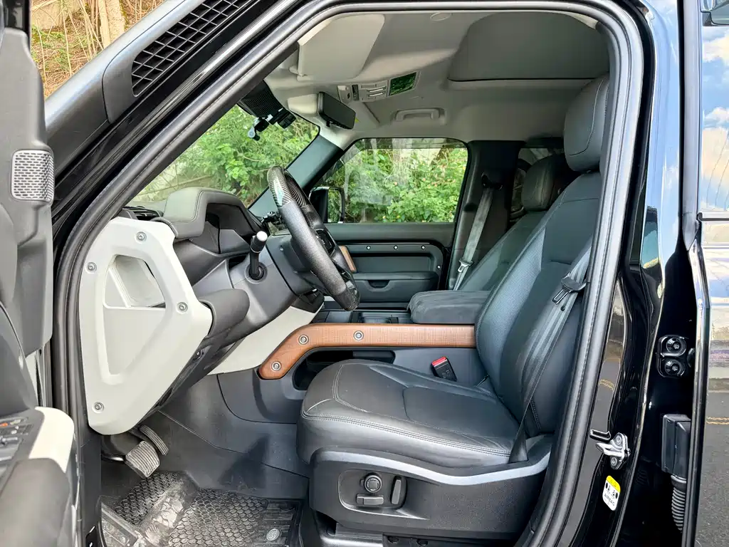 Land Rover Land Rover Defender 2022 110 P400