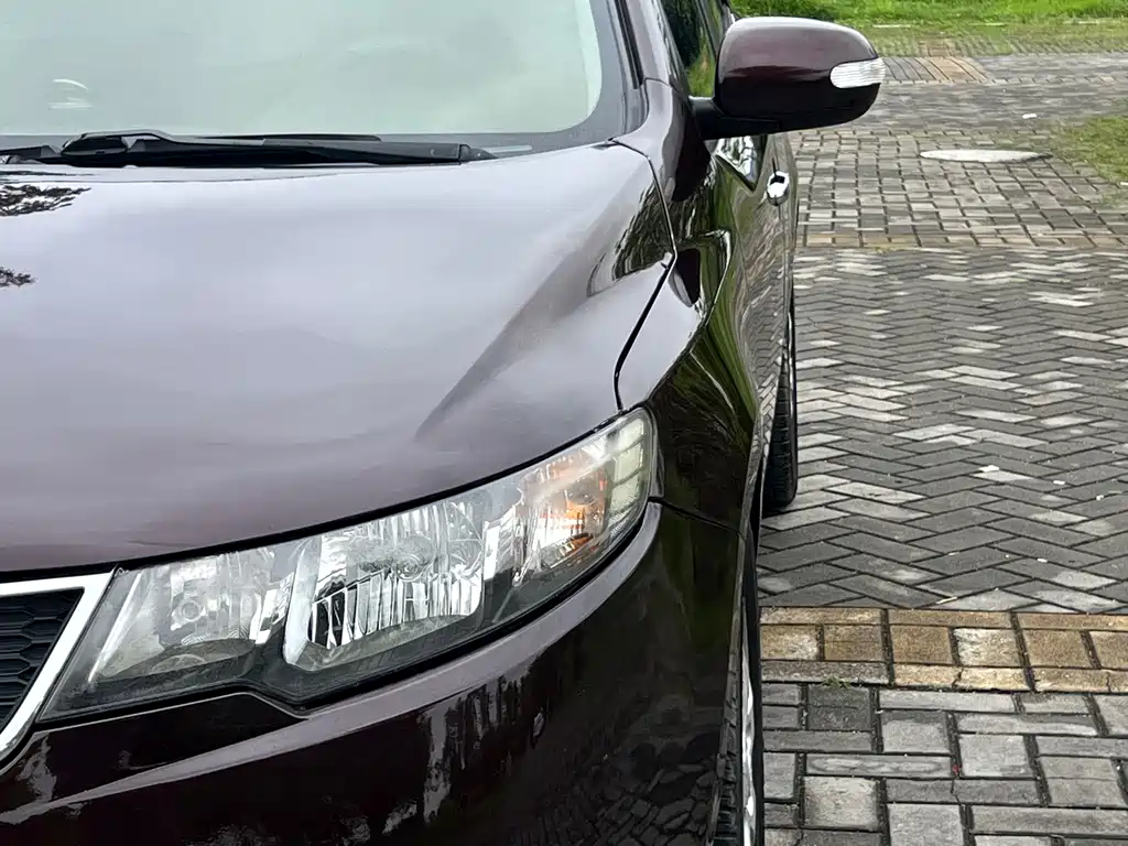 Kia Forte 2009 1.6L AT Premium
