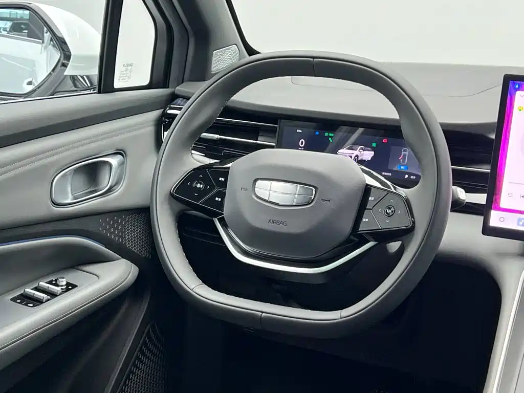 Geely 博越REV — миниатюра 22